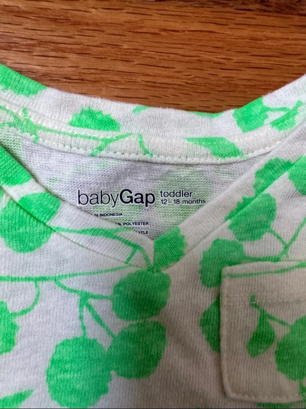 GAP Bright Lime & Mint Leaf Short-Sleeve Tees. baby Gap. 12-18 months